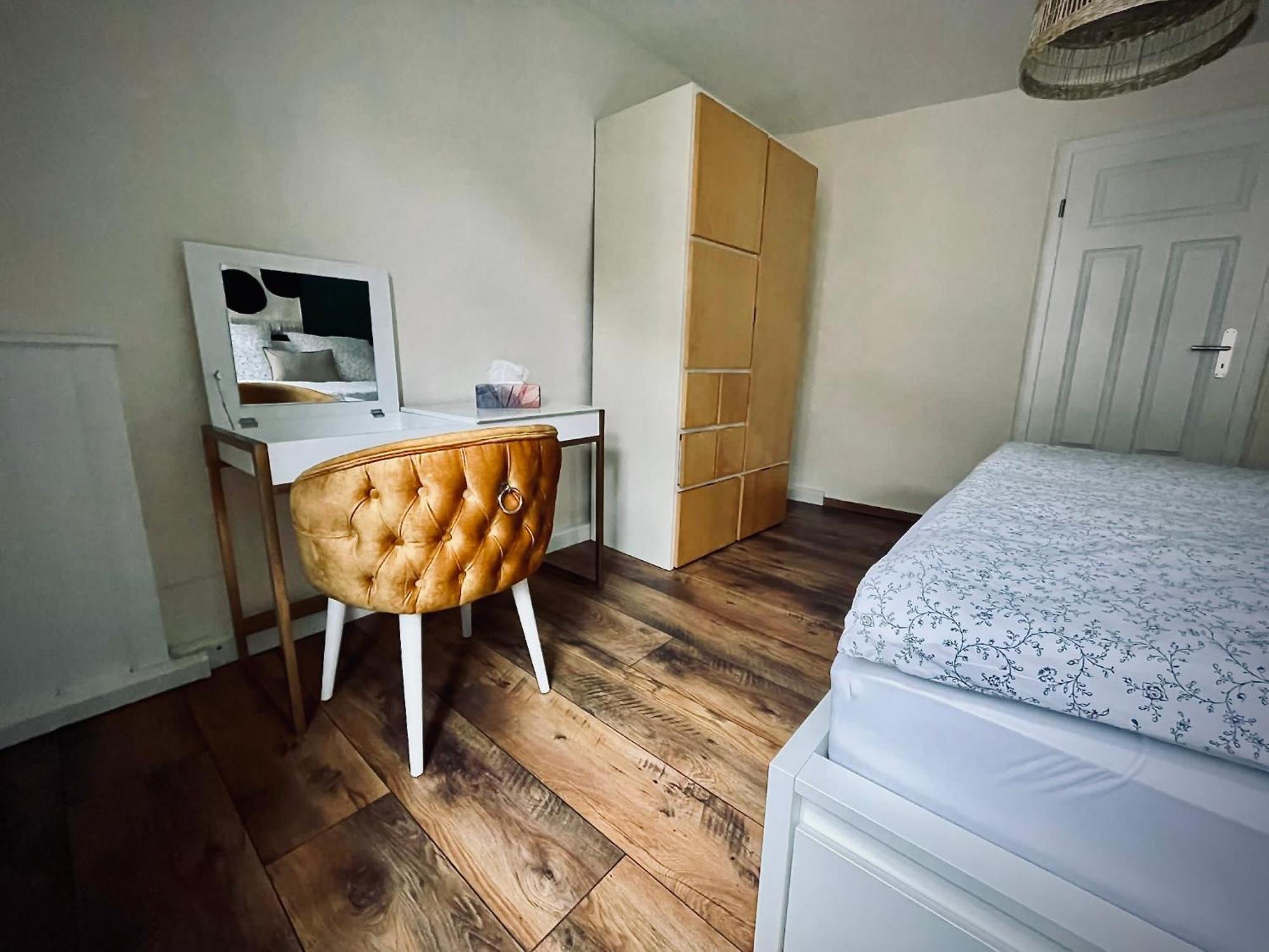 # One Apartment'S / Parkplatz / Schlossplatz Coburg Eksteriør bilde